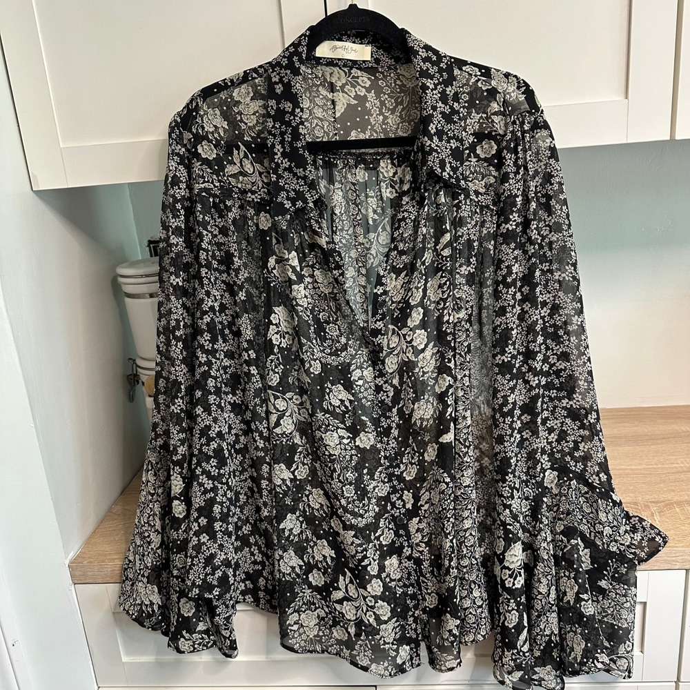 Bohemian Sheer Blouse Womens Black White Dramatic Bell Sleeve Top Ethereal Flowy - Picture 2 of 13